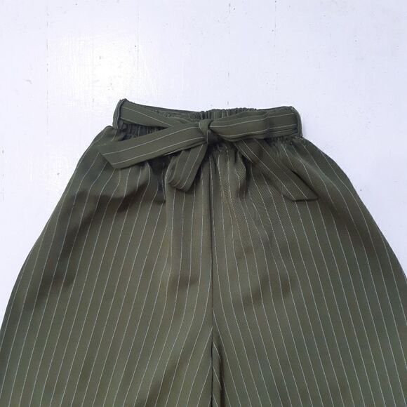 3/4āLengthāOliveĀ GreenāPinstripeāPalazzoāPants - Picture 3 of 5